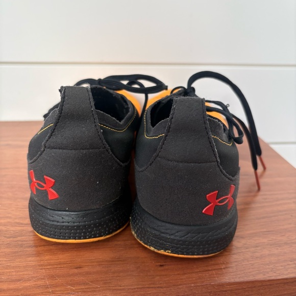 UA Under Armour Men’s Tribase Reps Cross Training Gym Sneakers Black Orange Sz 9 - Picture 7 of 9